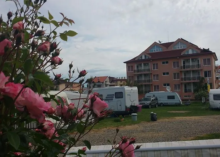 Zora - Campsite Obzor